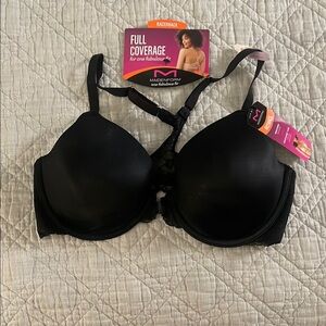 Maidenform Black Full Coverage Bra with Molded Cups